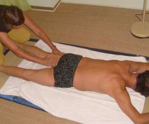 photo Massages ayurvediques et yoga Pia 7902