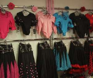 photo Danse flamenco - boutique tendance flamenca Nimes 17600