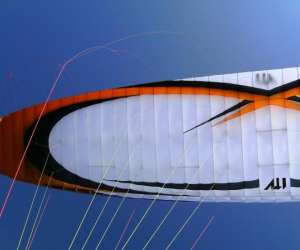 photo Parapentebiplace  - osez voler en parapente Tuchan 8895