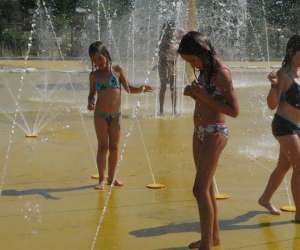 photo Green park  - la ferme enchantee - jeux aquatiques St Chaptes 10638
