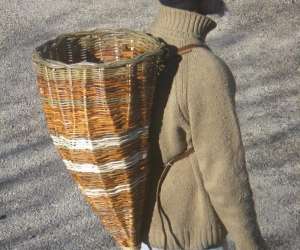 photo Tisser les liens, vannerie artisanale Ponteils Et Bresis 11986