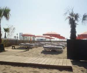photo Plage rose des sables Valras Plage 13631