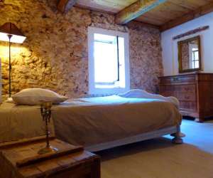 photo Maison forestestire des plos St Guilhem Le Desert 14895