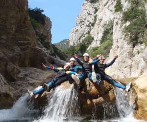 Aventure Active Rafing Canyoning