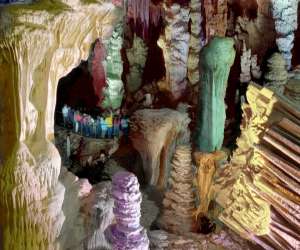 photo Grotte de la salamandre Mejannes Le Clap 16301