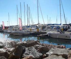 photo Artimon location de bateaux St Cyprien Plage 17305