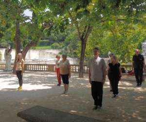 photo L'essence du qi Nimes 20600