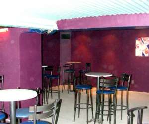 photo Le dock ' s cafe Montpellier 990
