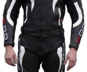 photo Eurl sonia doral distribution 'sdd' -   equipement du motard  St Mihiel 3329