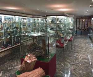 photo Centre de gologie terrae genesis Le Syndicat 5350